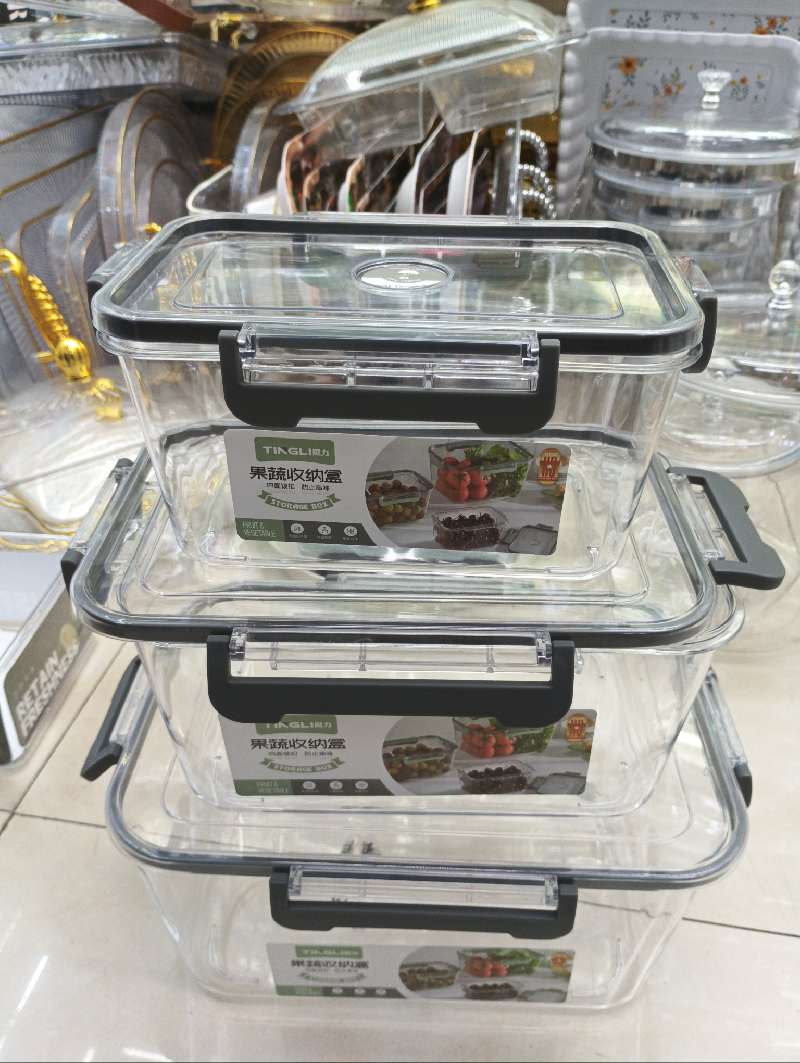 Juego de tres recipientes de plástico para almacenar alimentos