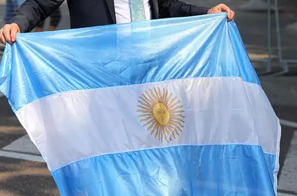 ¿ que se el necesita necesitar convertirse convertir+el importadores importador argentina ?