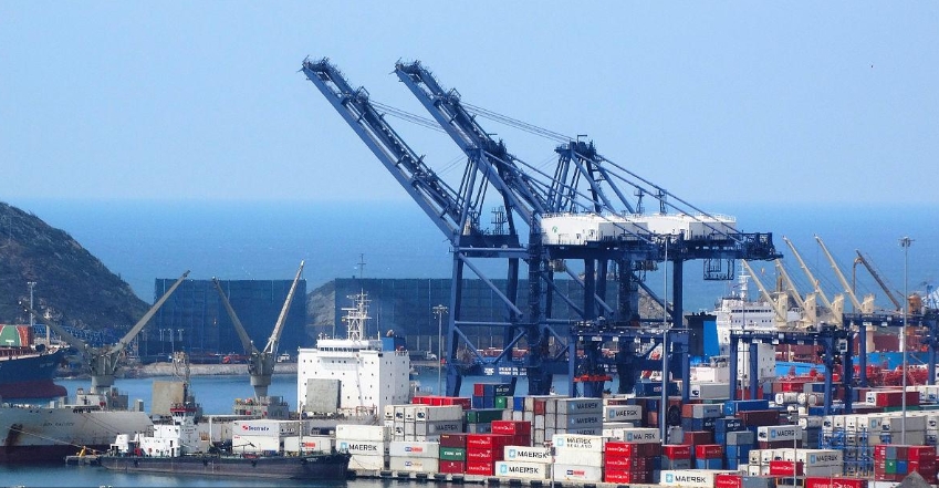 ¿Cuánto cuesta enviar un contenedor desde China a Colombia? — Guía 2025 para importadores colombianos