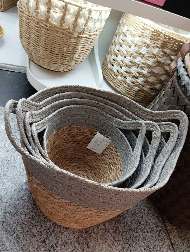 Cesto de almacenamiento 4pcs 28*25*27