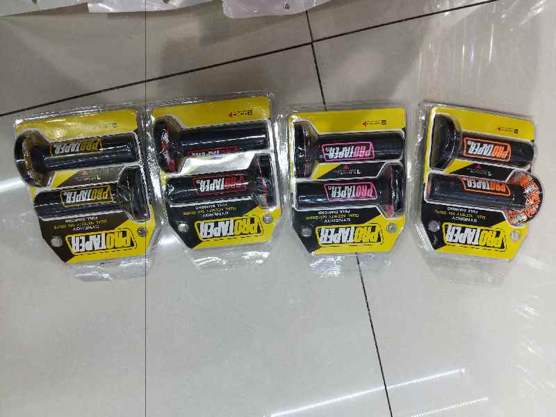 Cubiertas de manillar de vinilo, insertos de goma, color a elegir