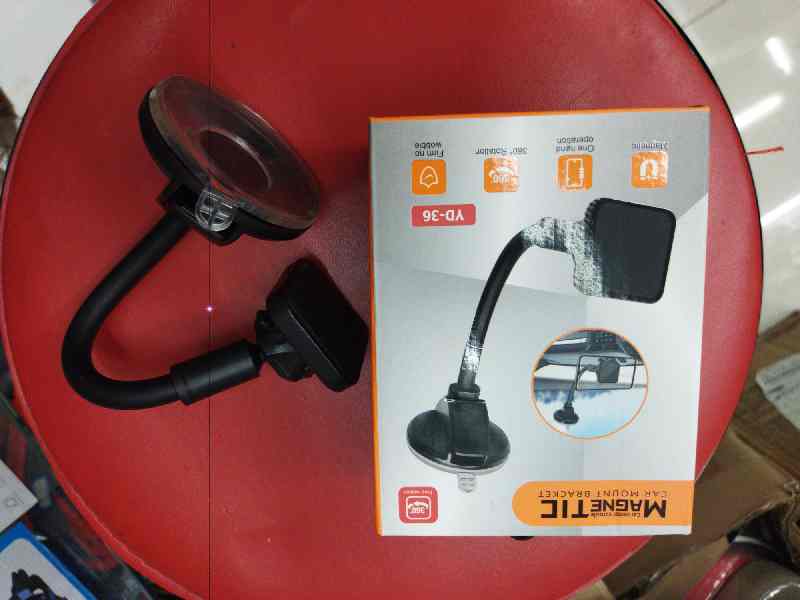 Soporte para teléfono YD-36, plástico, caja de color, negro