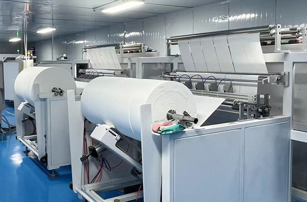 Cómo encontrar proveedores chinos de toallitas húmedas para importadores de Latinoamérica