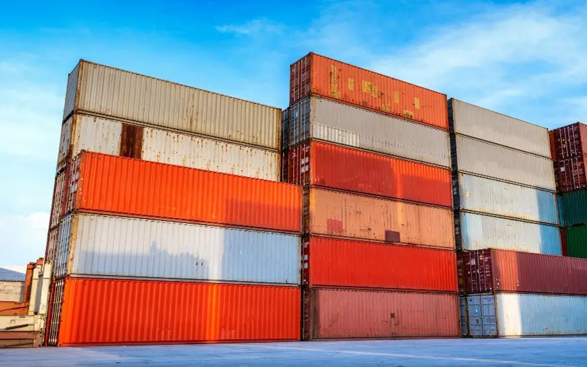 ¿Es obligatorio importar un contenedor completo? ¿Vale la pena el envío LCL?