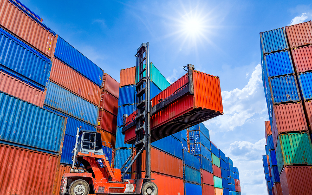 ¿Qué es un forwarder y para qué sirve en el comercio internacional?