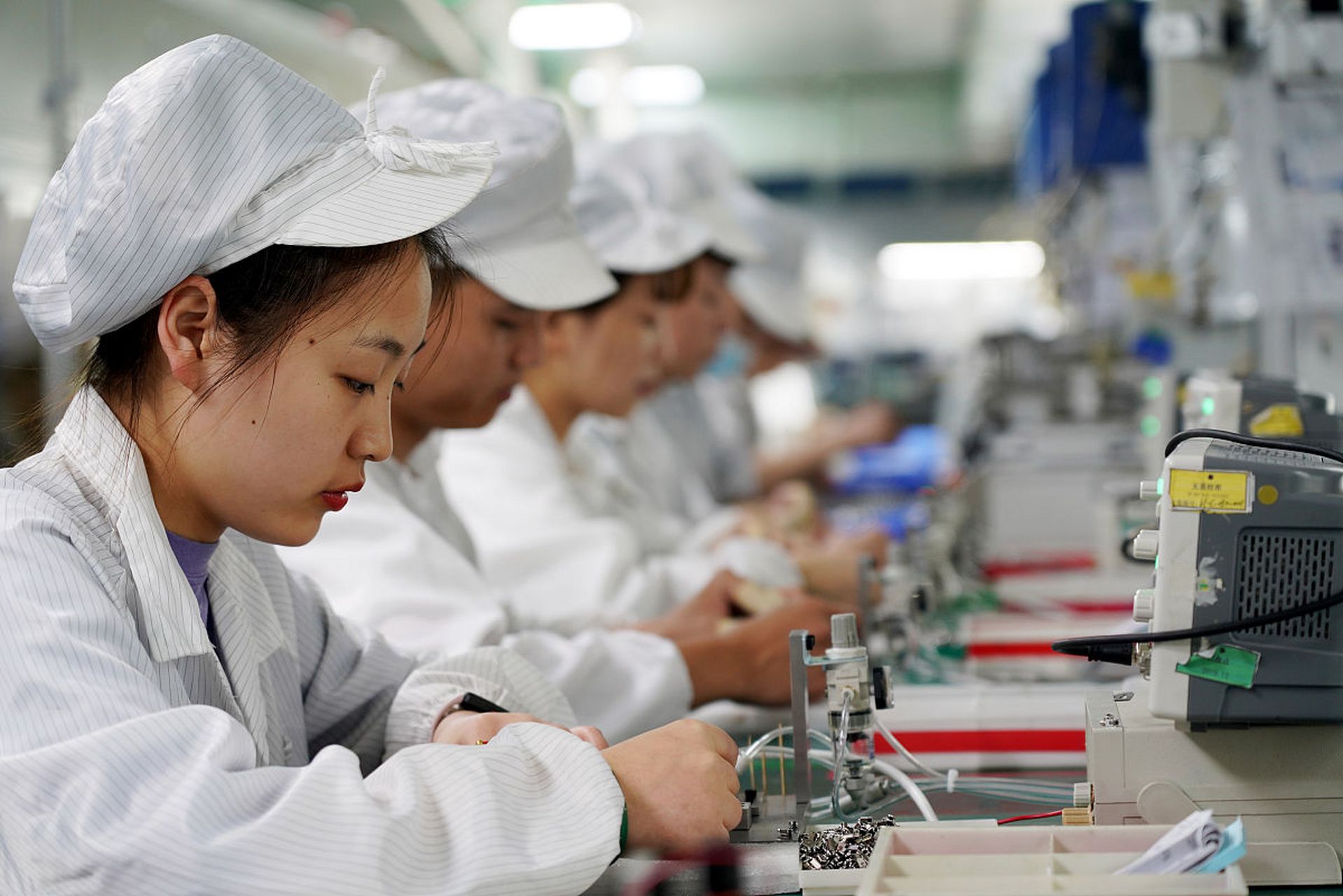 ¿Cómo puedo contactar con proveedores chinos? Guía completa para compradores internacionales