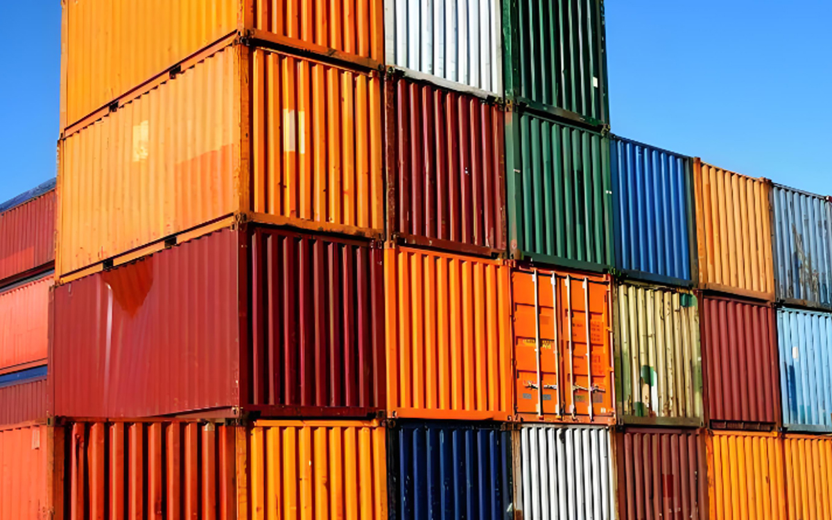 Cómo empezar a importar desde China: presupuesto, MOQ y proceso de compra