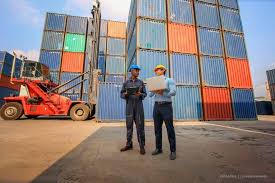 Aduana en Colombia: procesos, tiempos y qué esperar al importar desde China