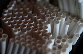 ¿Cómo encontrar proveedores de pajitas al por mayor (incluyendo reutilizables)?