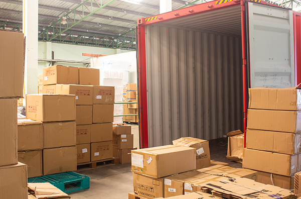 Cómo calcular volúmenes de carga al importar desde China y reducir costos logísticos