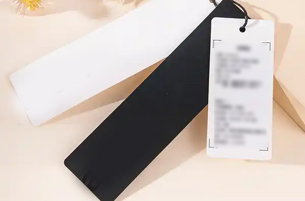 Etiqueta de marca de ropa: requisitos clave al importar textiles desde China