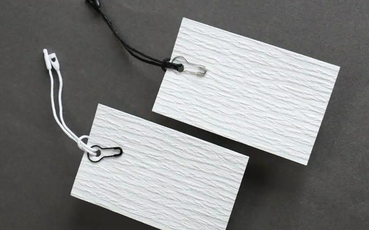 Etiqueta de marca de ropa: requisitos clave al importar textiles desde China