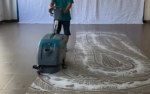 Top 8 Best Commercial Floor Scrubber Machines: Buying Guide