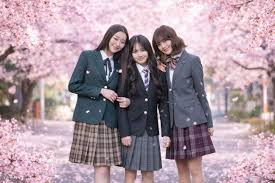 Uniforme JK al por mayor: fabricantes en China y oportunidades para distribuidores internacionales