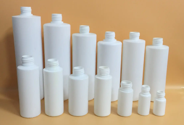Top 7 Fabricantes de Botellas Cosméticas de PE en China: Guía para proveedores OEM