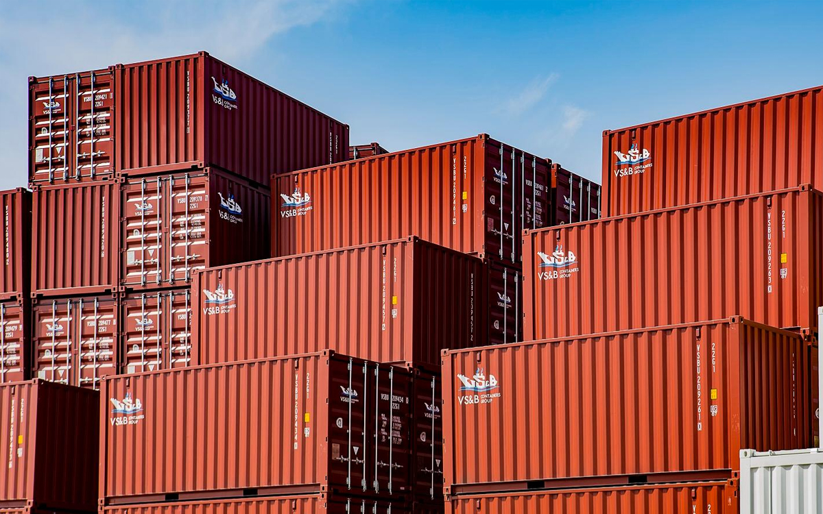 Costos de importar desde China a Costa Rica en 2026: guía completa con ejemplos reales