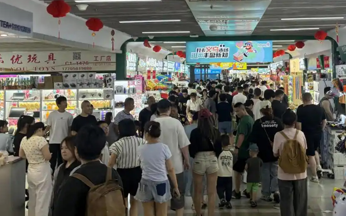 ¿Merece la pena visitar el mercado de Yiwu? Guía real para importadores en 2026