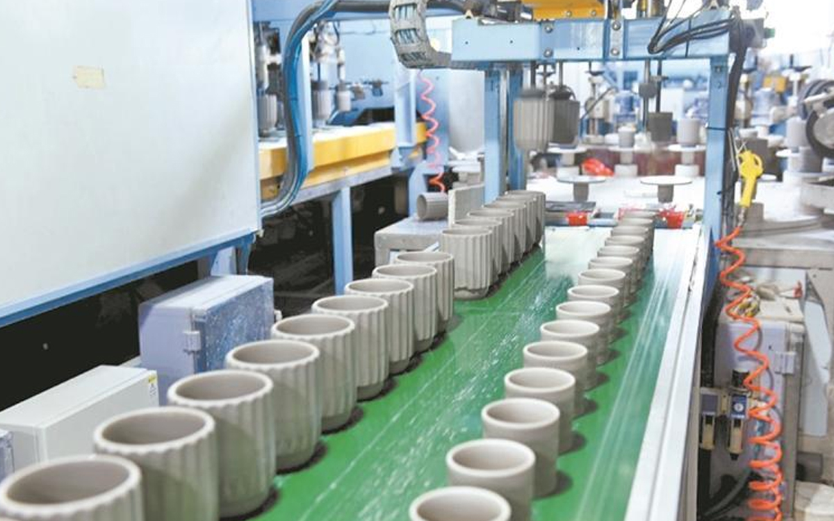 Los 10 mejores fabricantes de tazas en China en 2026: proveedores de cerámica, vidrio y marcas privadas