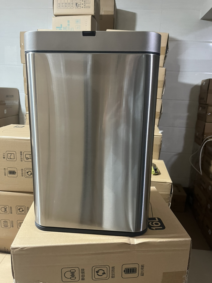 Bote de basura con sensor inteligente, de acero inoxidable, funciona con pilas (pilas no incluidas), con sensor de gestos, apertura siempre activa con un botón, sensor de flexión de rodilla, contenedor interior no incluido.